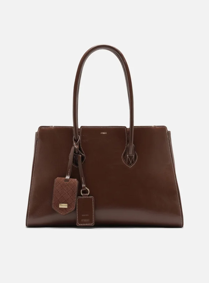 Cartera de Mano Bs 1200